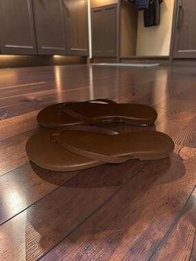 RSVP Brown Minimalist Flat Flip Flop Sandals